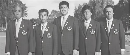 Gingiro Nakabe, Yoshihiro Ito, Ryoken Kawagishi, Takahino Nakagawa, Tetsuo Sakata